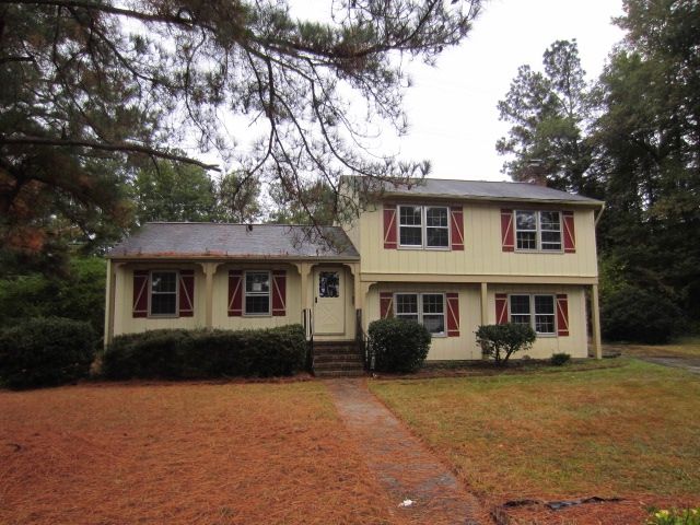 432 Parkwood Ct, Petersburg, VA 23805