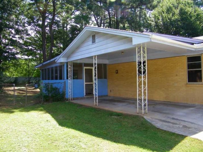 528 South Indian Creek Drive, Stone Mountain, GA 30083