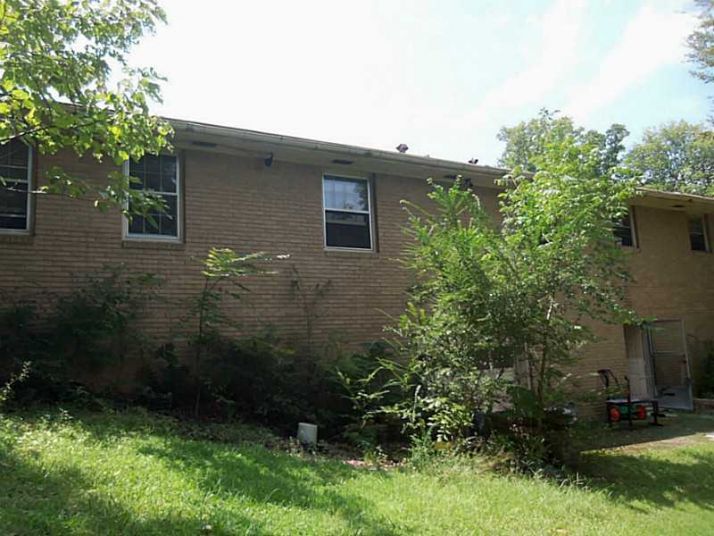 3772 Lisa Drive, Ellenwood, GA 30294