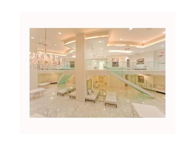 350 S MIAMI AV # 3906, Miami, FL 33130