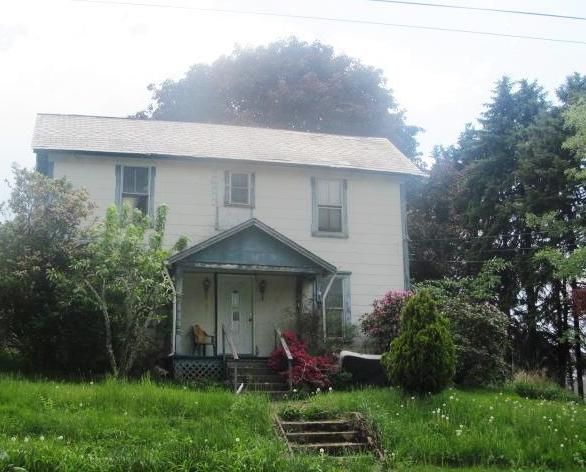 206 E Church St, West Sunbury, PA 16061