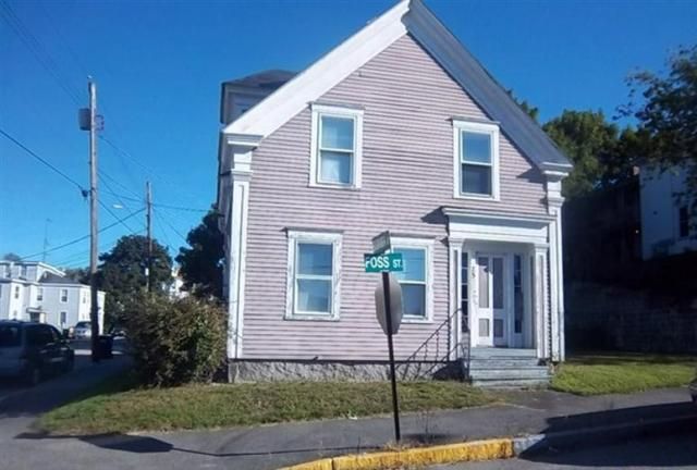 75 Foss St, Biddeford, ME 04005