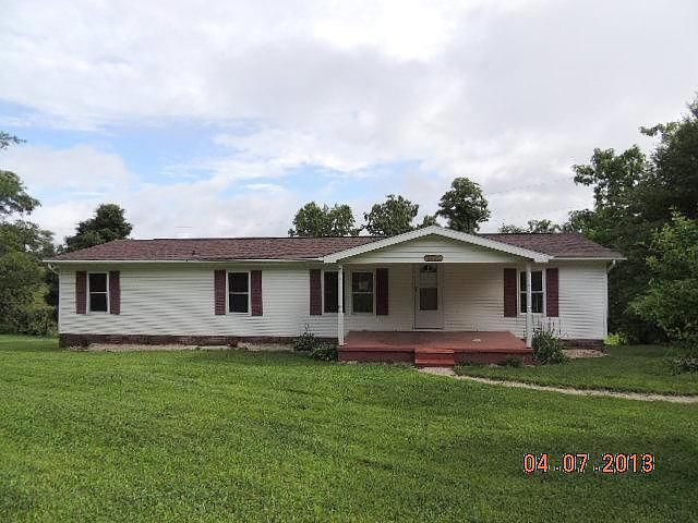 Lyons, Dublin, VA 24084