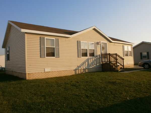 3939 Ryans Ridge, Monroe, MI 48161
