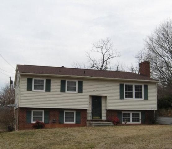 903 Olney Road, Vinton, VA 24179