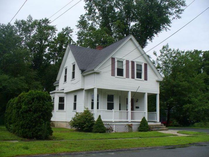 201 Beach Ave, Warwick, RI 02889