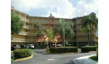 8290 LAKE DR # 512 Miami, FL 33166