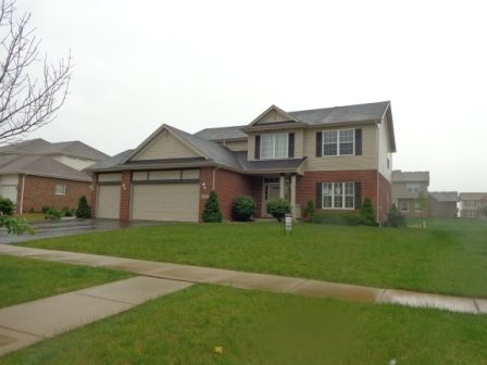 2352 Kingfisher Ln, New Lenox, IL 60451