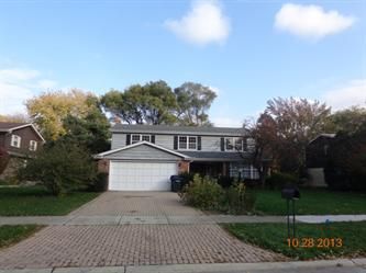 1931 Cypress Ln, Northbrook, IL 60062