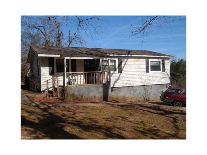 2041 Floyd Road, Gainesville, GA 30507