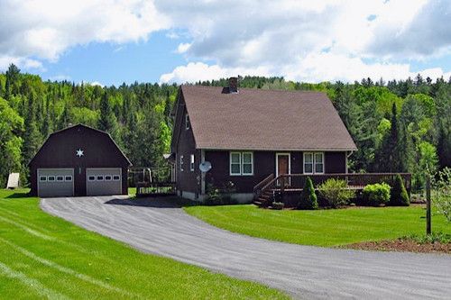 2676 South Wheelock Road, Lyndonville, VT 05851