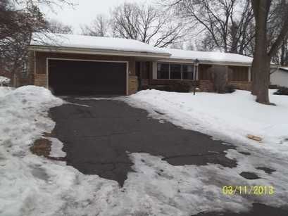 1515 23rd Ave Nw, Saint Paul, MN 55112