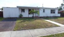 3811 SW 32ND AV Hollywood, FL 33023