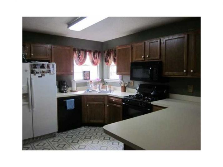 275 Charlotte Boulevard, Stockbridge, GA 30281