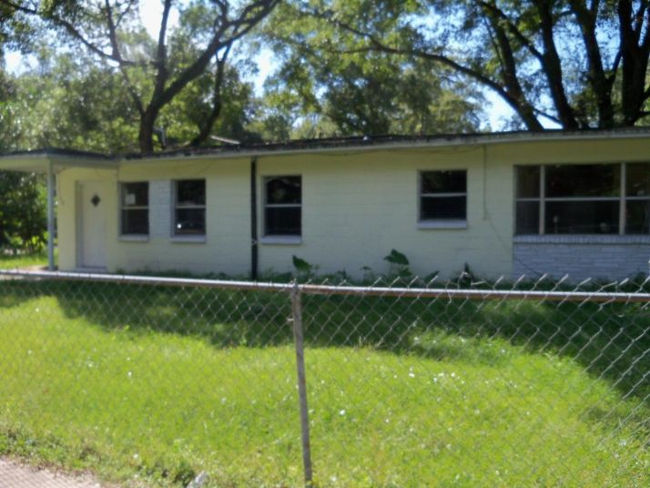 5512 Plymouth St, Jacksonville, FL 32205