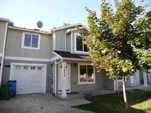 15826 Se Pine St, Portland, OR 97233