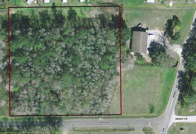 28 Lark Ave Ave, Brooksville, FL 34601