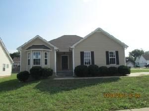 307 Chalet Cir, Clarksville, TN 37040