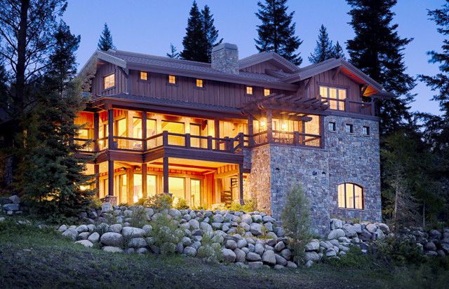 541 Whitewater Drive, Donnelly, ID 83615
