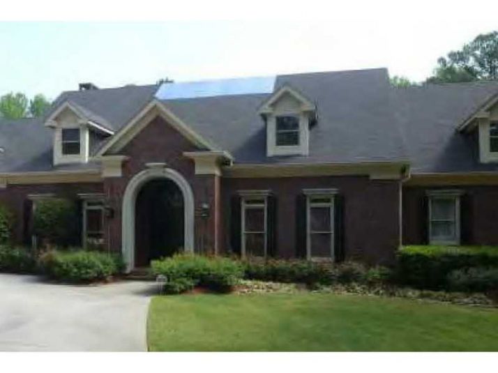 2586 Green Valley Drive, Norcross, GA 30071