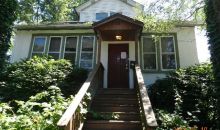 13 Williams St Westmont, IL 60559