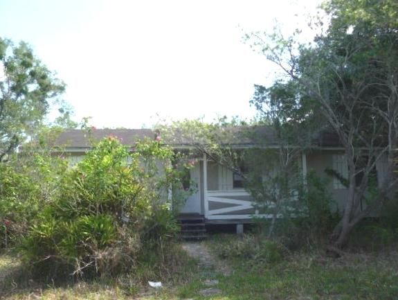 2914 Arrowsmith Rd, Wimauma, FL 33598