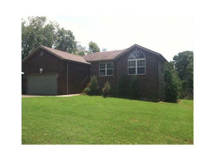 2 Morvan Dr, Bella Vista, AR 72715