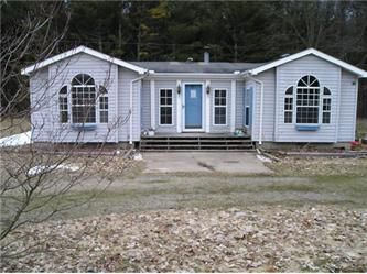 63809 County Rd 665, Paw Paw, MI 49079