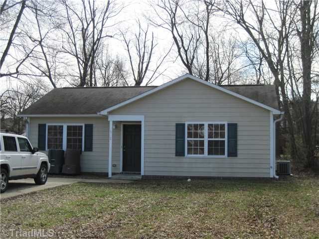 1512 Perkins St, Greensboro, NC 27401