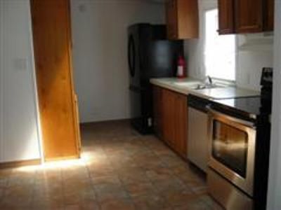 25730 Lincoln, Novi, MI 48375