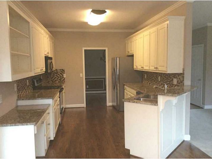1330 Highland Lake Drive, Lawrenceville, GA 30045
