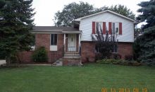 42009 Coulon Dr Clinton Township, MI 48038