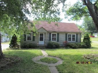 1088 S Morgantown Rd, Greenwood, IN 46143