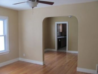 825 Logan St, Alton, IL 62002