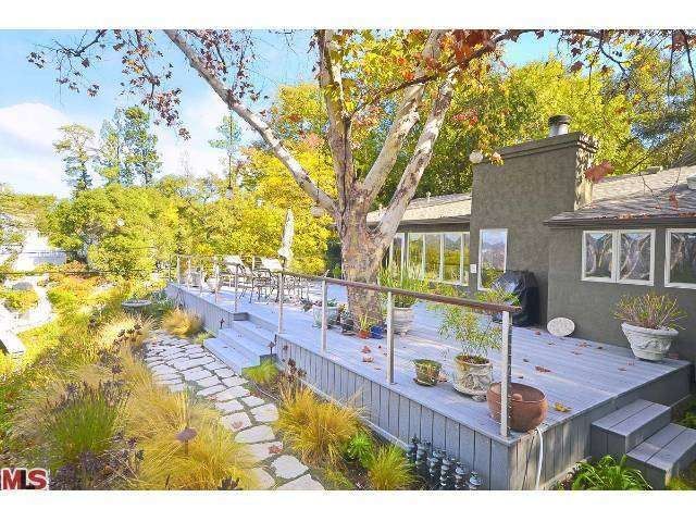 21125 Colina Dr, Topanga, CA 90290