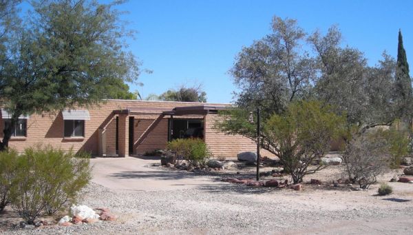 8925 E Old Spanish, Tucson, AZ 85710