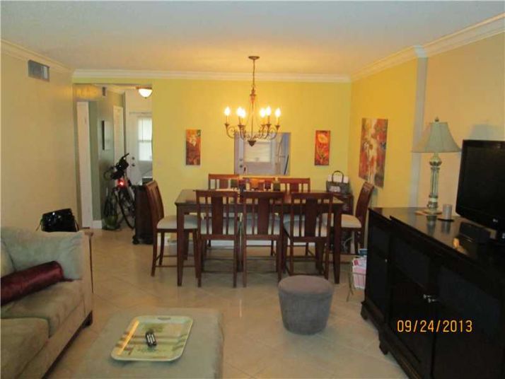 620 NE 12TH AV # 106, Hallandale, FL 33009