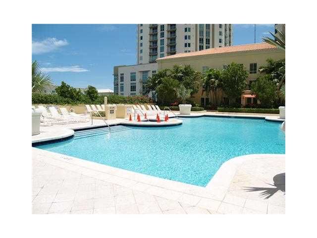 7350 SW 89 ST # 802S, Miami, FL 33156
