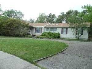 20 Allison Way, Barnegat, NJ 08005