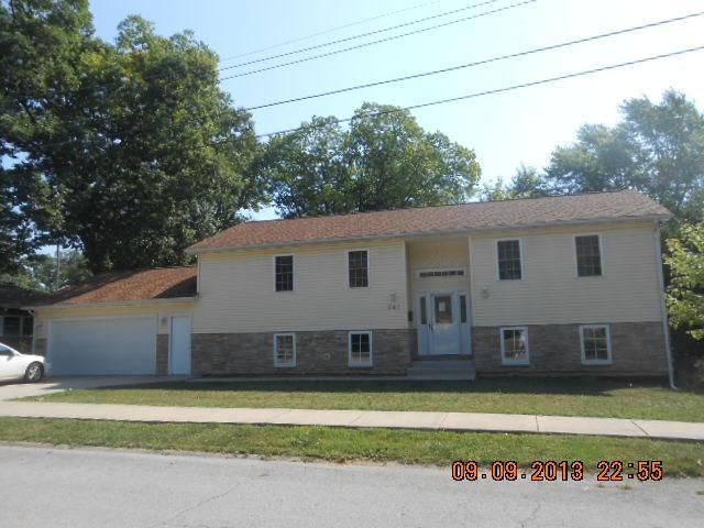 341 California Pl, Hobart, IN 46342