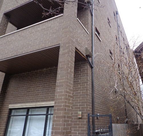 2224 W Touhy Ave Apt 4n, Chicago, IL 60645