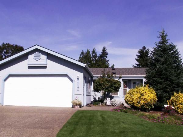 8220 18th Lane SE, Lacey, WA 98503