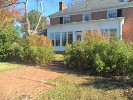 91 Snug Harbor Dr, Hampton, VA 23661
