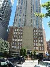 645 N Kingsbury St Apt 1704, Chicago, IL 60654