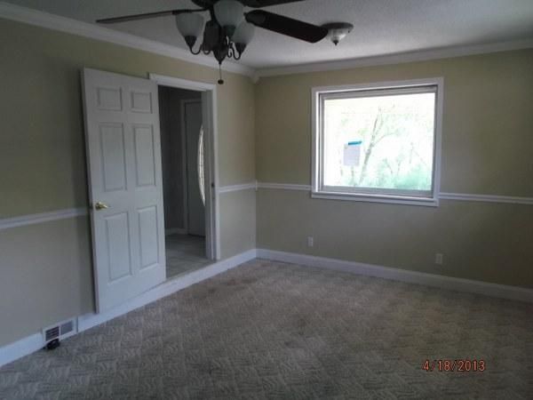 651 Peachtree Lane, Kingston, TN 37763