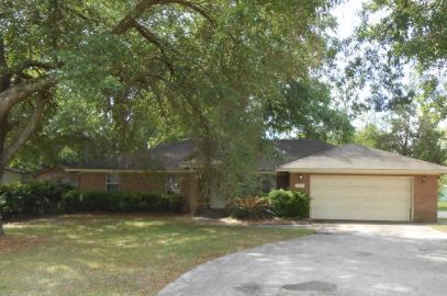 8180 Herlong Rd, Jacksonville, FL 32210