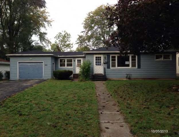 3032 Ruth St, Rockford, IL 61103