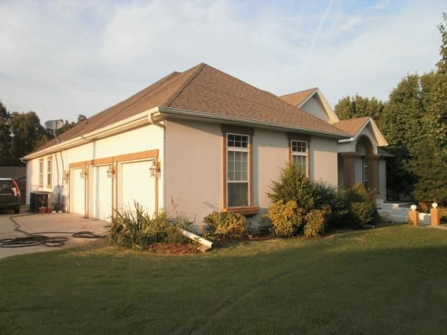 2705 SOUTHWIND Dr, Paragould, AR 72450