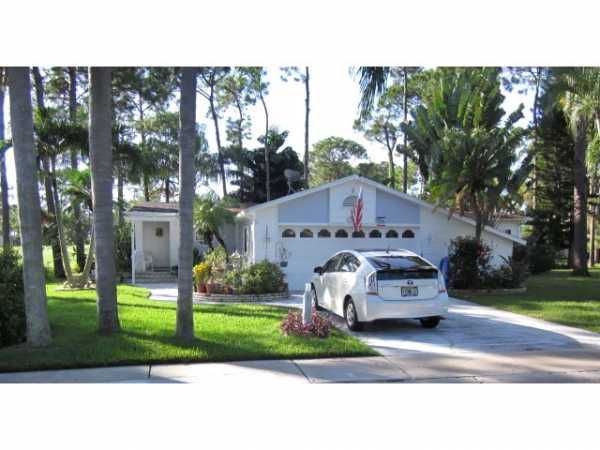 532 Catalina Drive, North Fort Myers, FL 33903