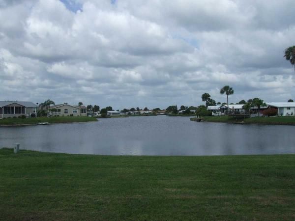 8775 20th St. #255, Vero Beach, FL 32966